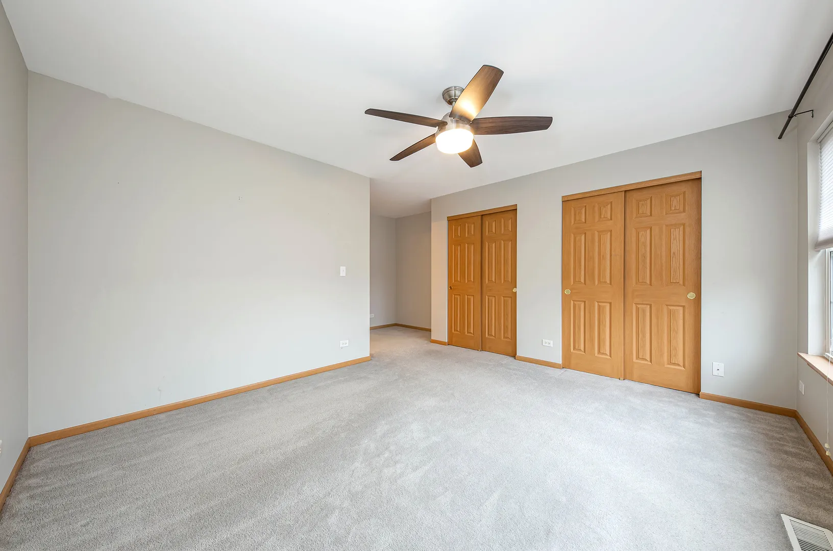 708 Woodewind Dr, , 60563, USA 60563-Naperville-IL