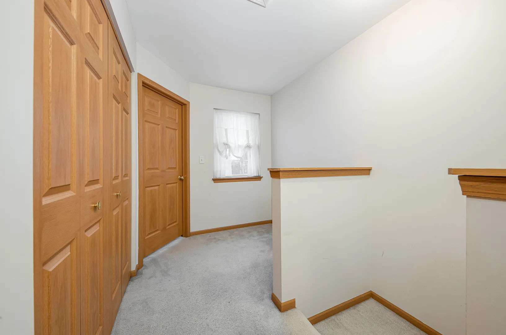 708 Woodewind Dr, , 60563, USA 60563-Naperville-IL