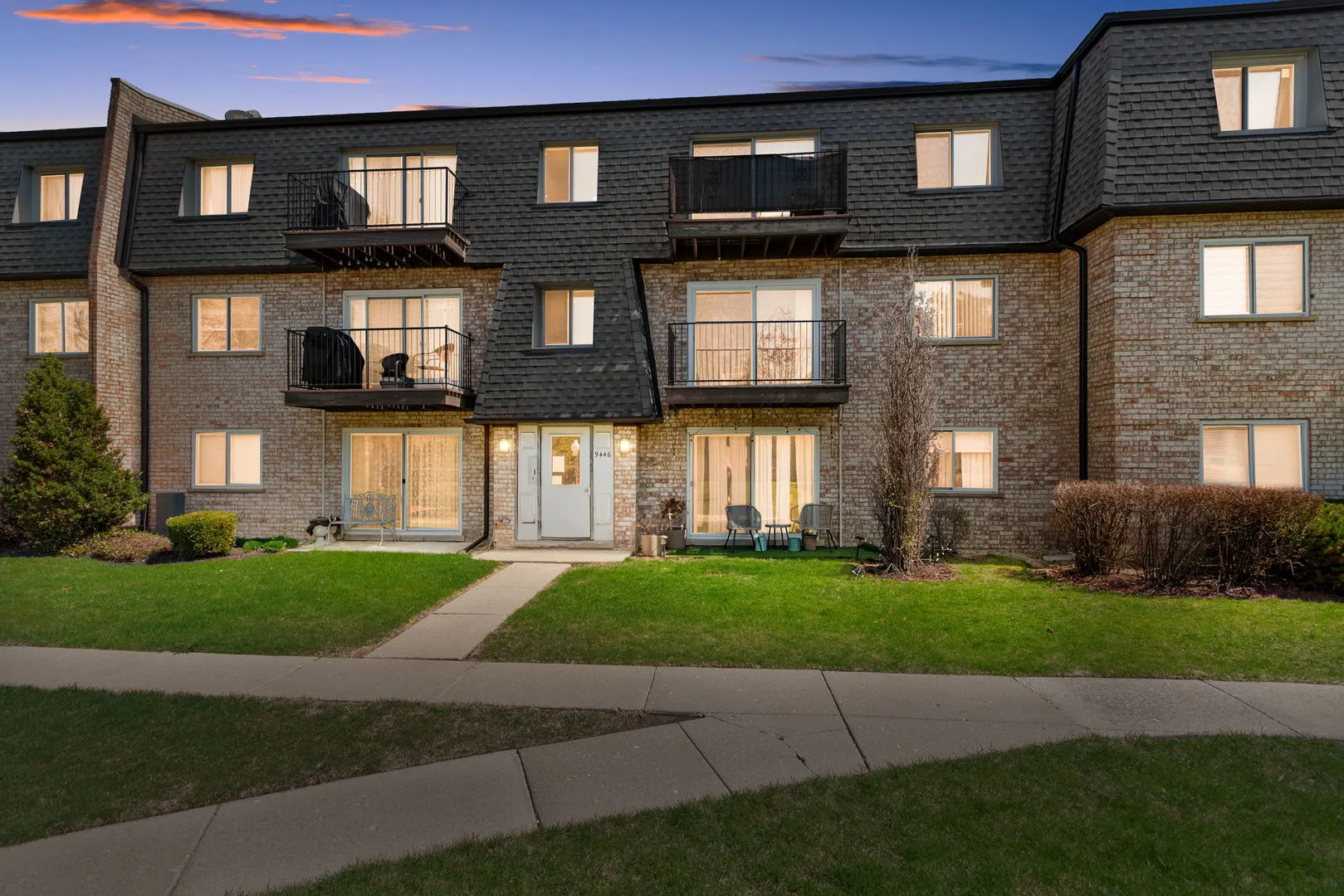 9446 Bay Colony Dr, , 60016, USA 60016-Des Plaines-IL