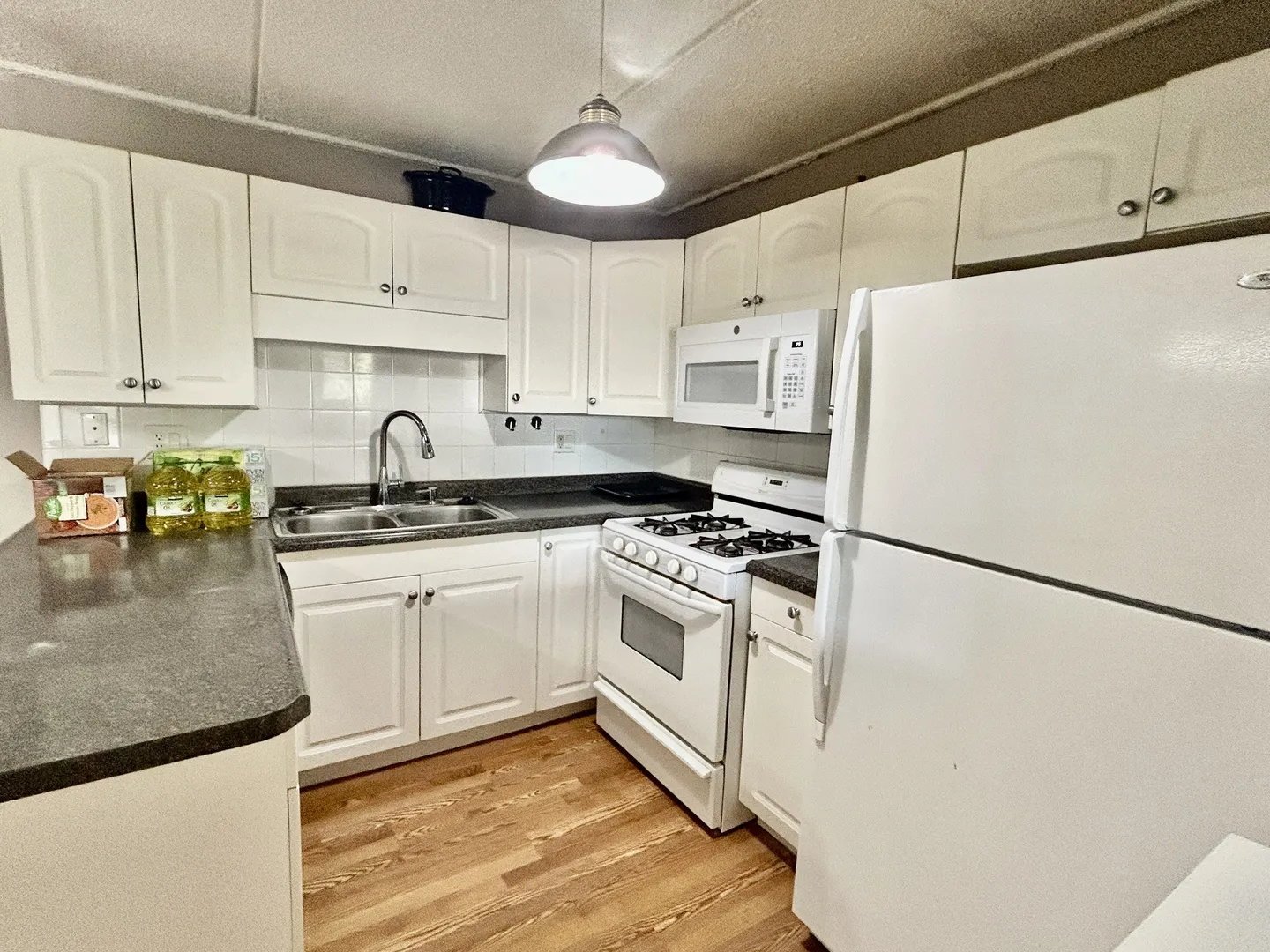5S070 Pebblewood Ln, ,  60563, USA 60563-Naperville-IL
