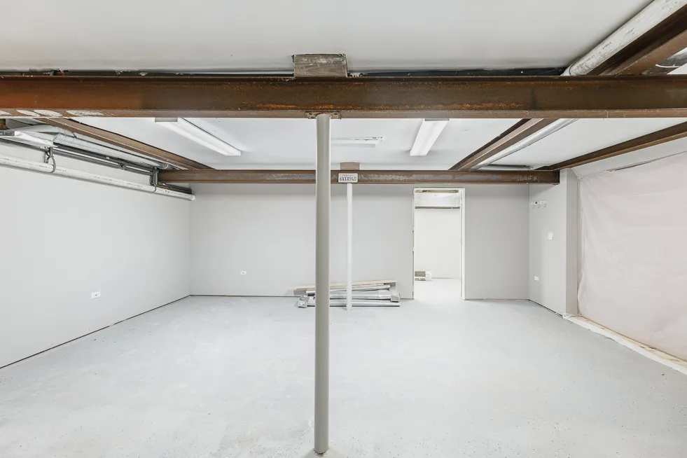 2404 Ridge Ave, ,  60201, USA 60201-Evanston-IL