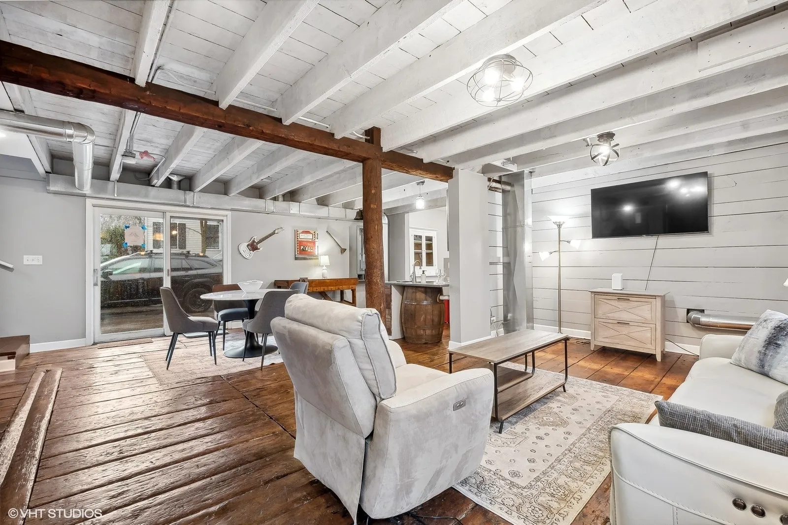 2404 Ridge Ave, ,  60201, USA 60201-Evanston-IL
