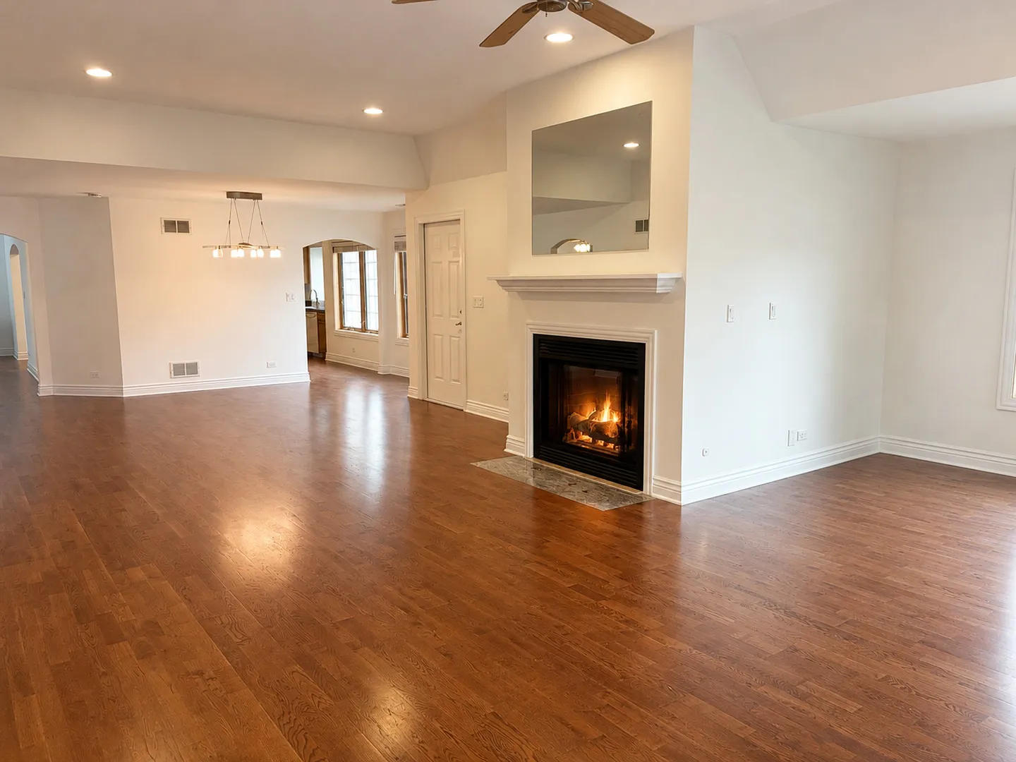 1759 Dewes St, , 60025, USA 60025-Glenview-IL