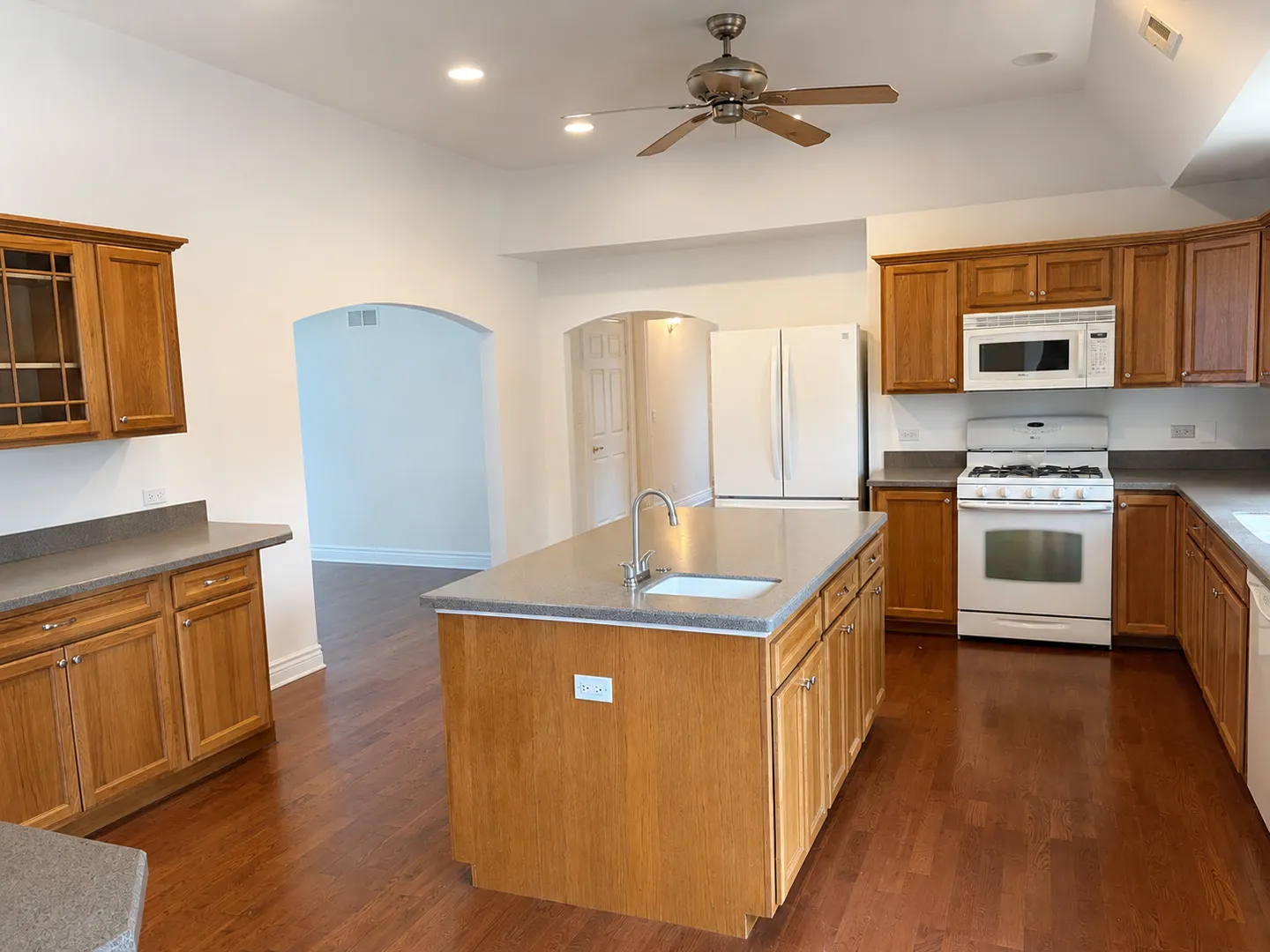 1759 Dewes St, , 60025, USA 60025-Glenview-IL