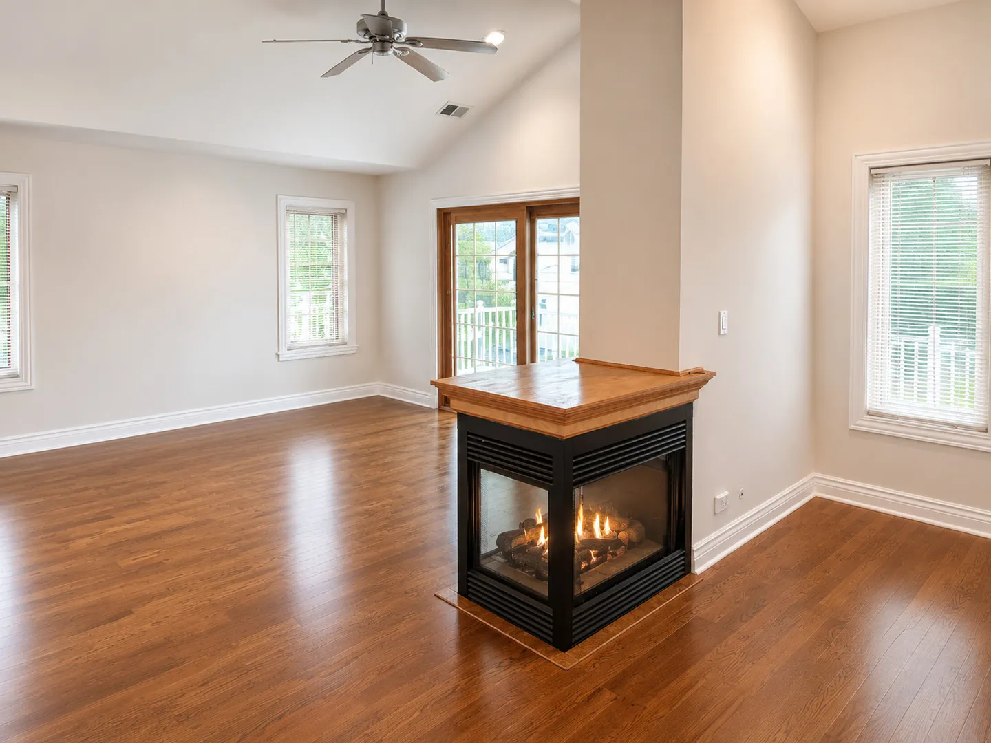 1759 Dewes St, , 60025, USA 60025-Glenview-IL
