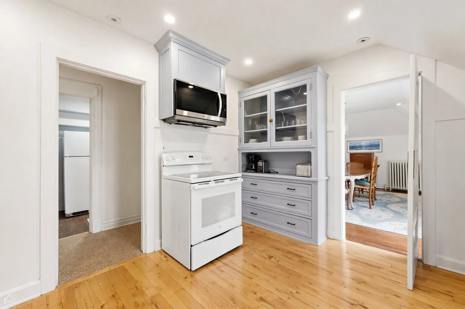 235 Greenwood St, ,  60201, USA 60201-Evanston-IL