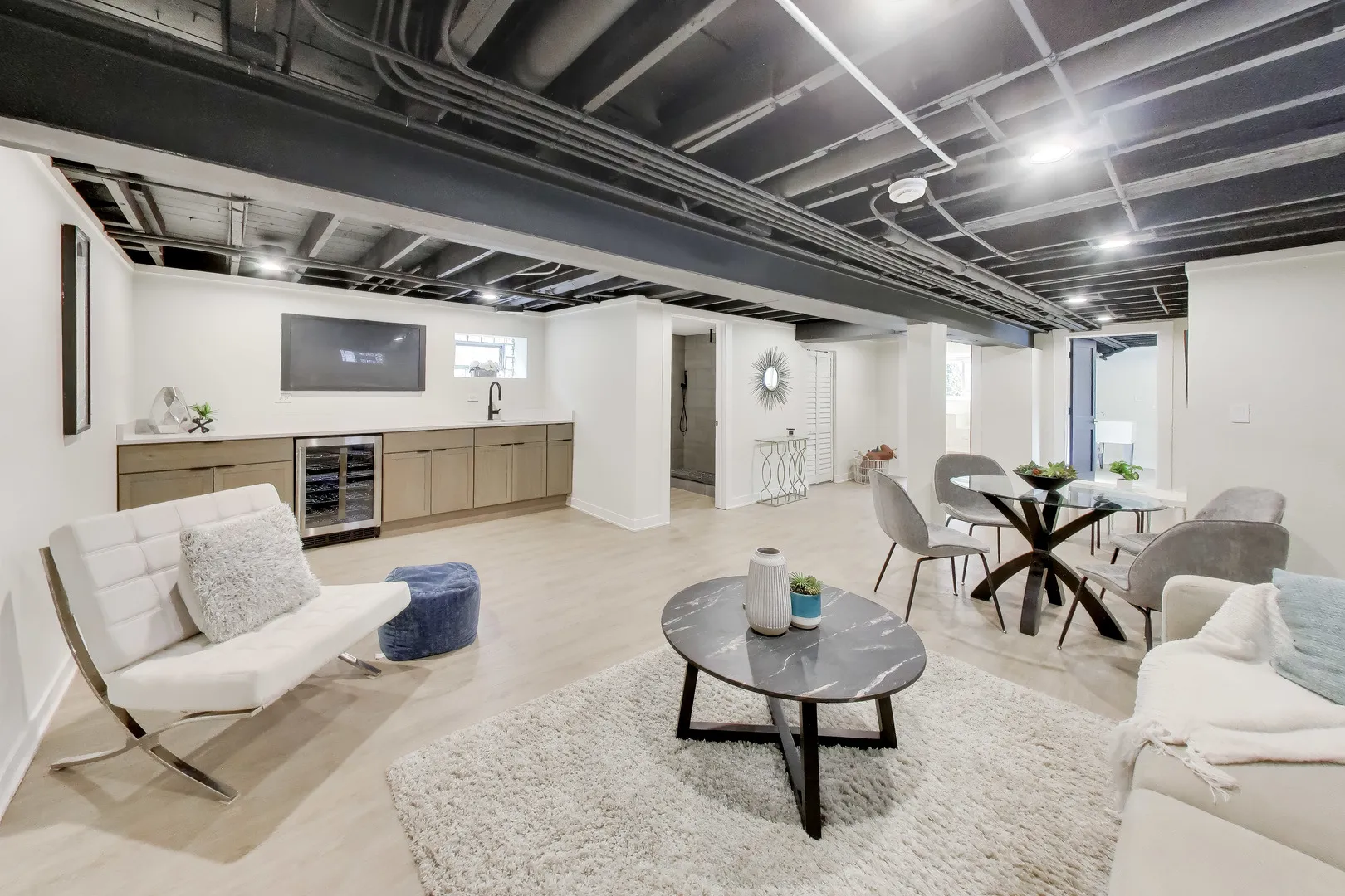 6730 W Dakin St, ,  60634, USA 60634-Chicago-IL