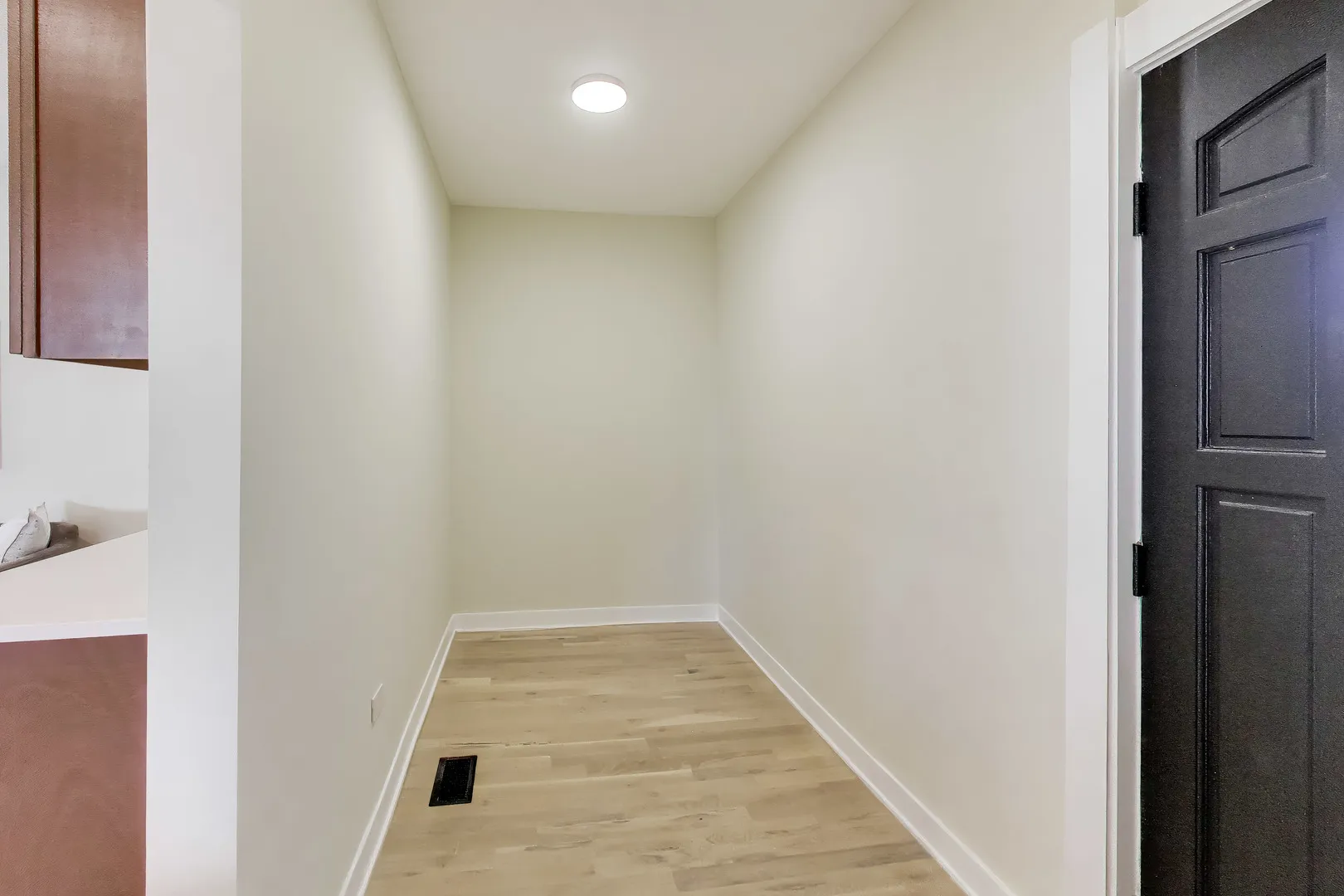 6730 W Dakin St, ,  60634, USA 60634-Chicago-IL