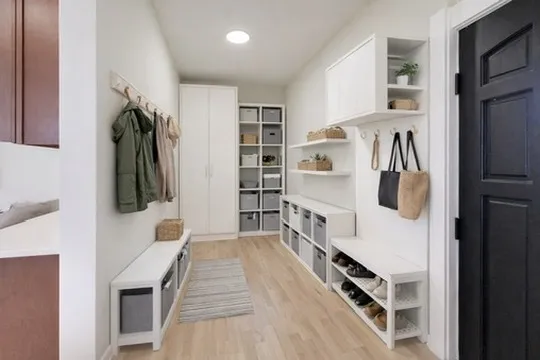 6730 W Dakin St, ,  60634, USA 60634-Chicago-IL