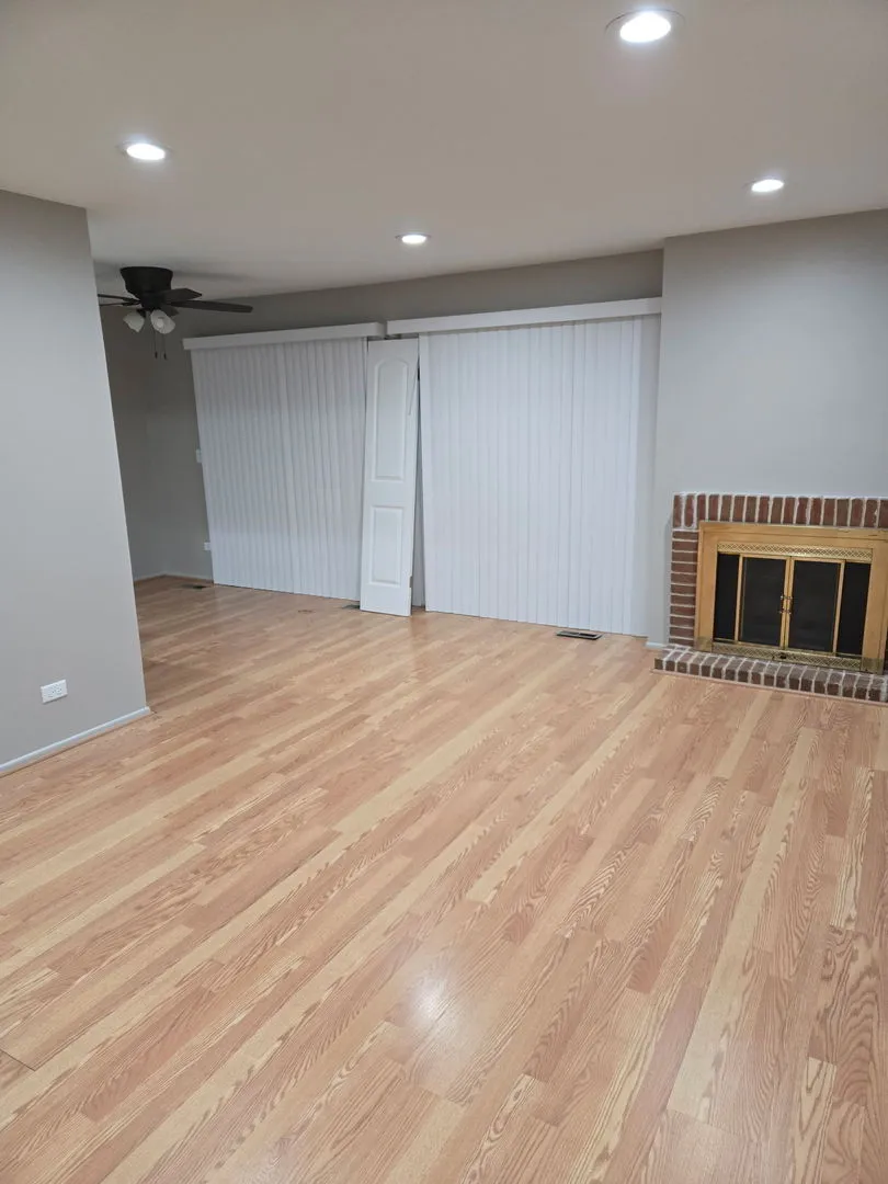 1546 Williamsburg Dr, ,  60193, USA 60193-Schaumburg-IL