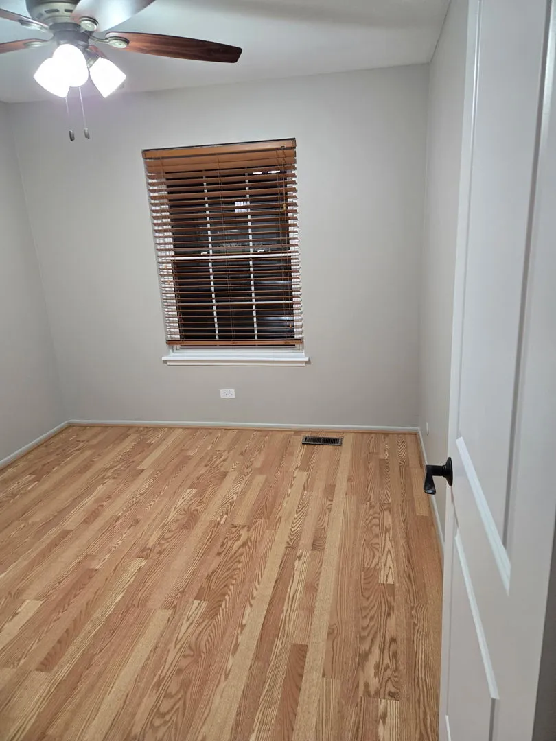 1546 Williamsburg Dr, ,  60193, USA 60193-Schaumburg-IL