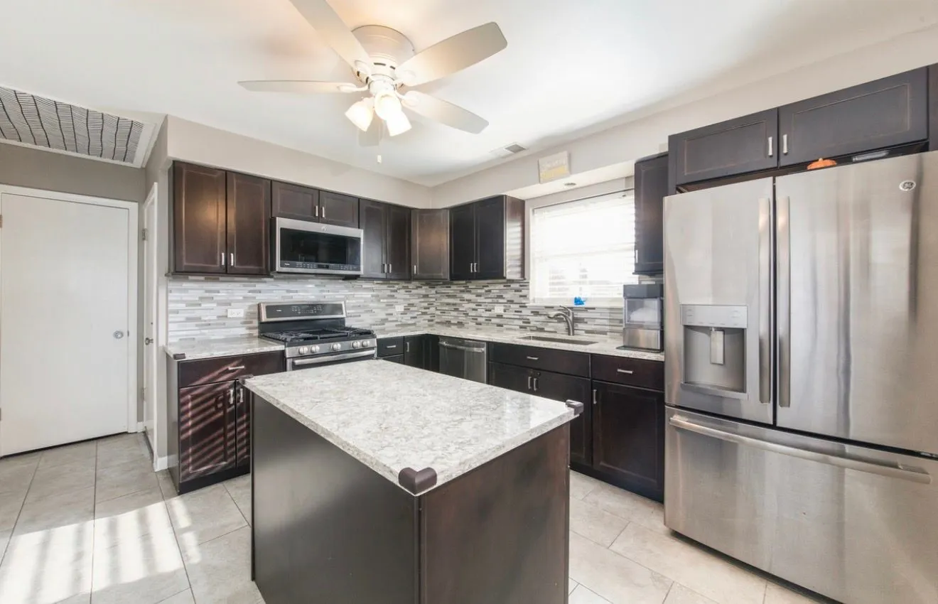 8735 N Wisner St, , 60714, USA 60714-Niles-IL