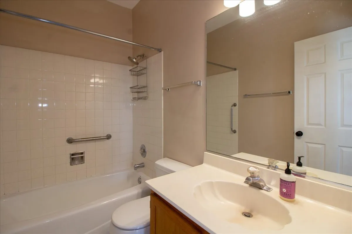 1216 Tennyson Ln, , 60540, USA 60540-Naperville-IL