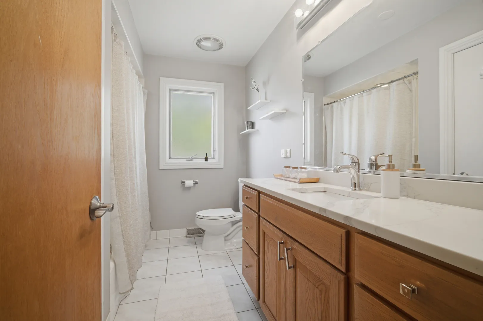 1322 Brook Ln, ,  60025, USA 60025-Glenview-IL