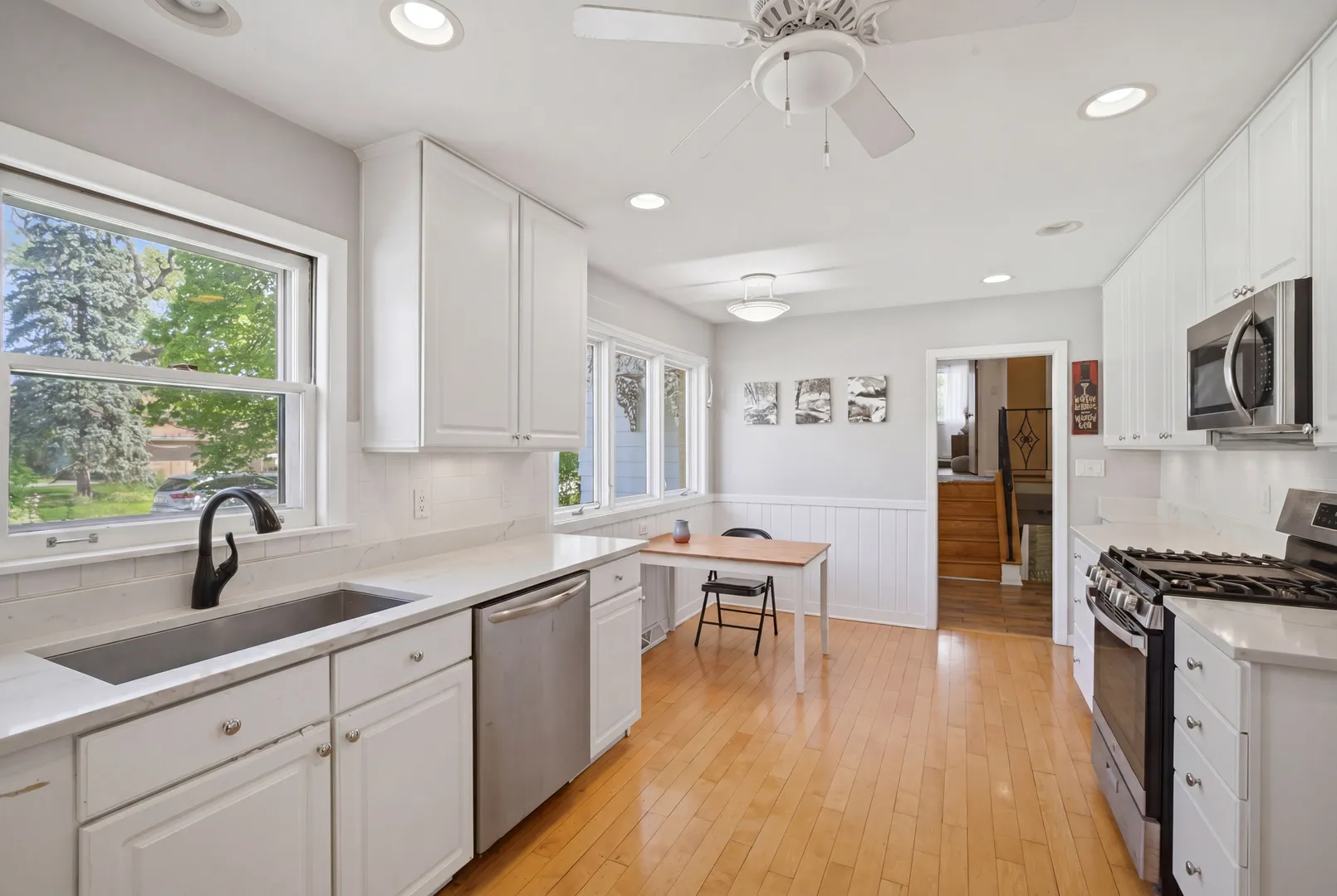 1322 Brook Ln, ,  60025, USA 60025-Glenview-IL