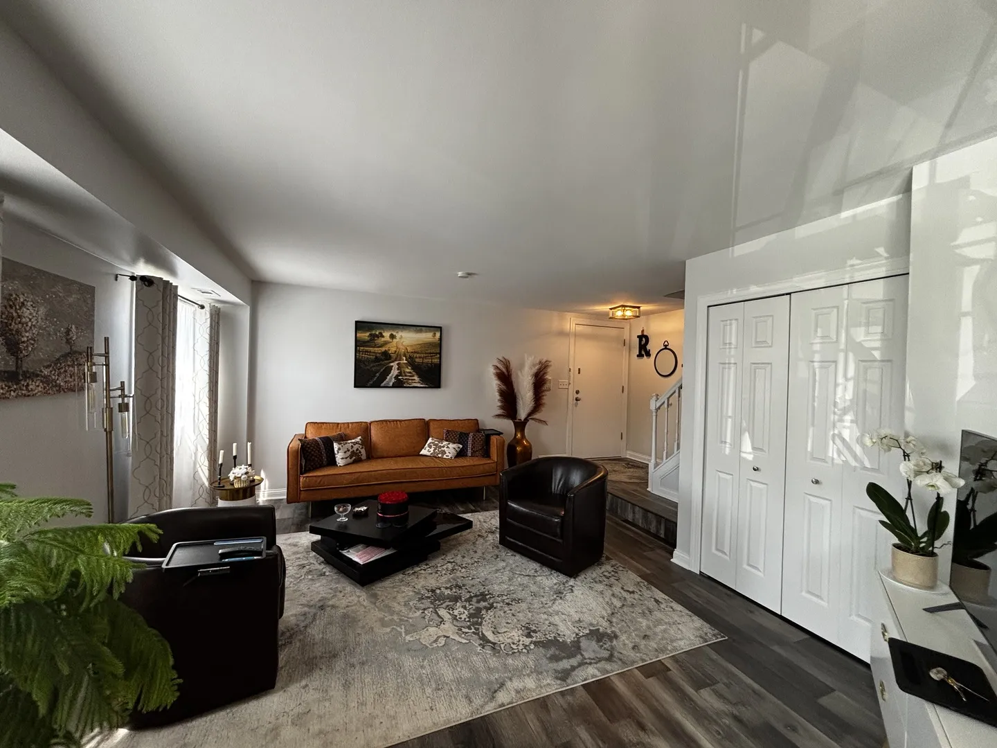353 S Whispering Hills Dr, , 60540, USA 60540-Naperville-IL