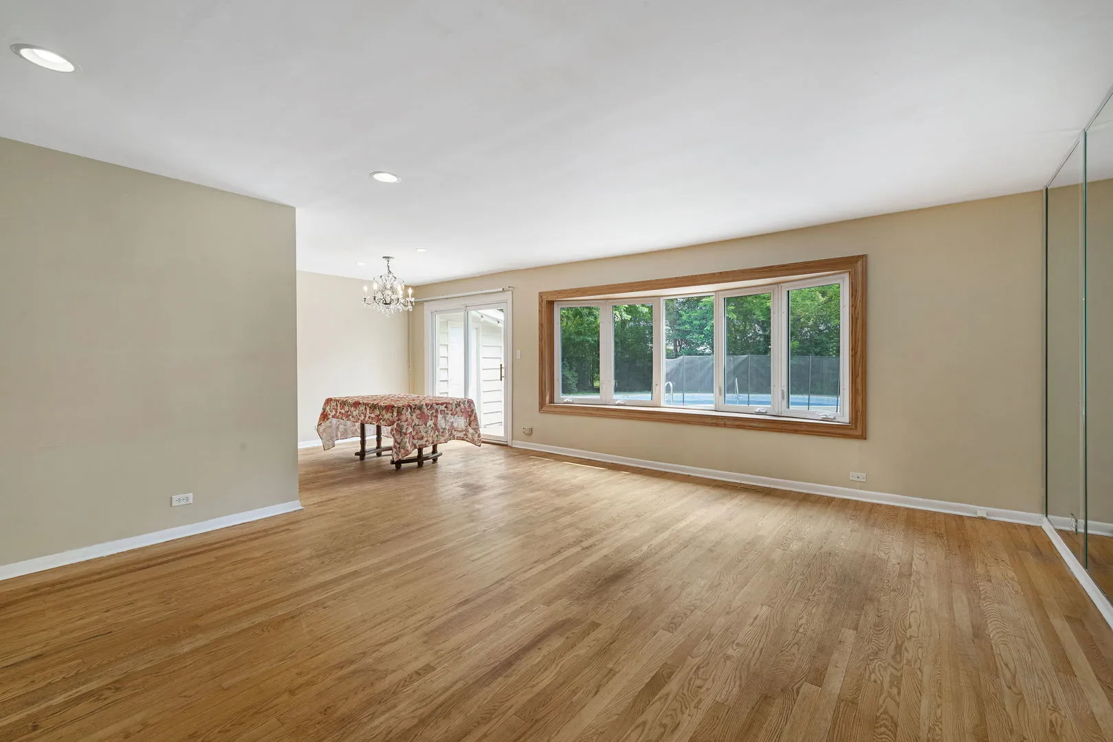 146 Millbrook Ln, , 60091, USA 60091-Wilmette-IL