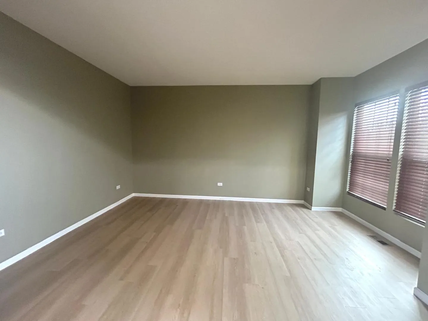 346 Osage Dr, ,  60490, USA 60490-Bolingbrook-IL