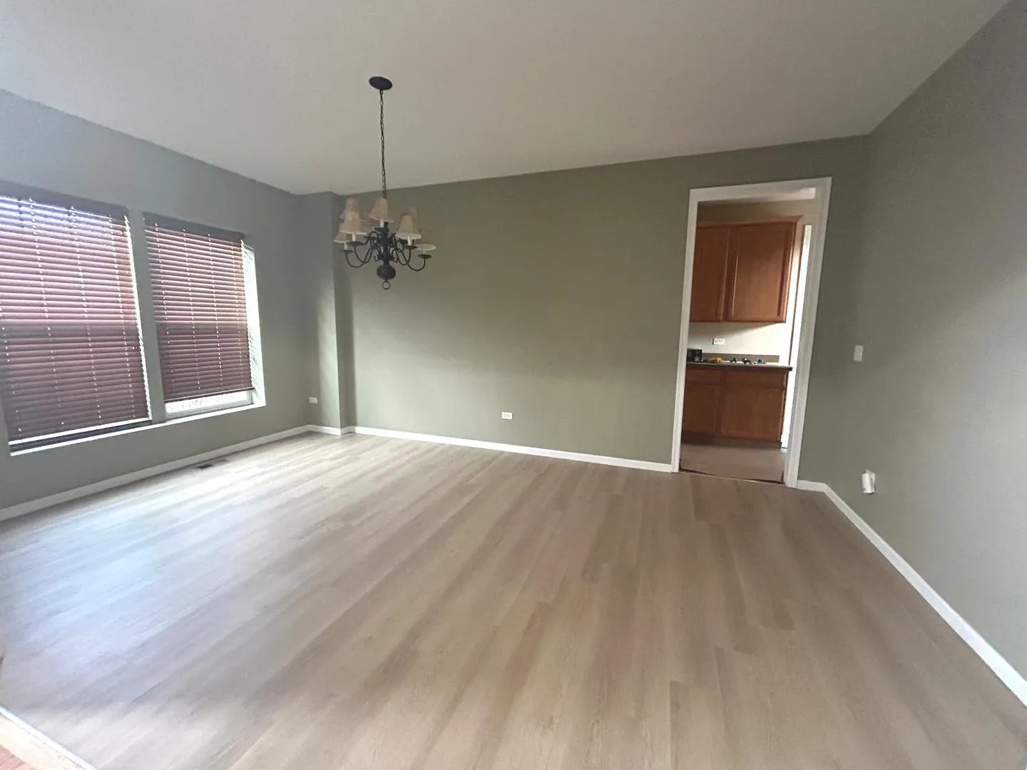 346 Osage Dr, ,  60490, USA 60490-Bolingbrook-IL