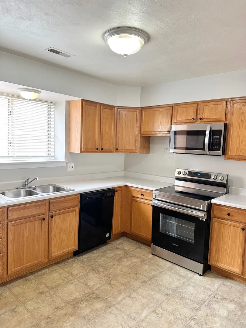 1007 Taft Ave, , 60189, USA 60187-Wheaton-IL