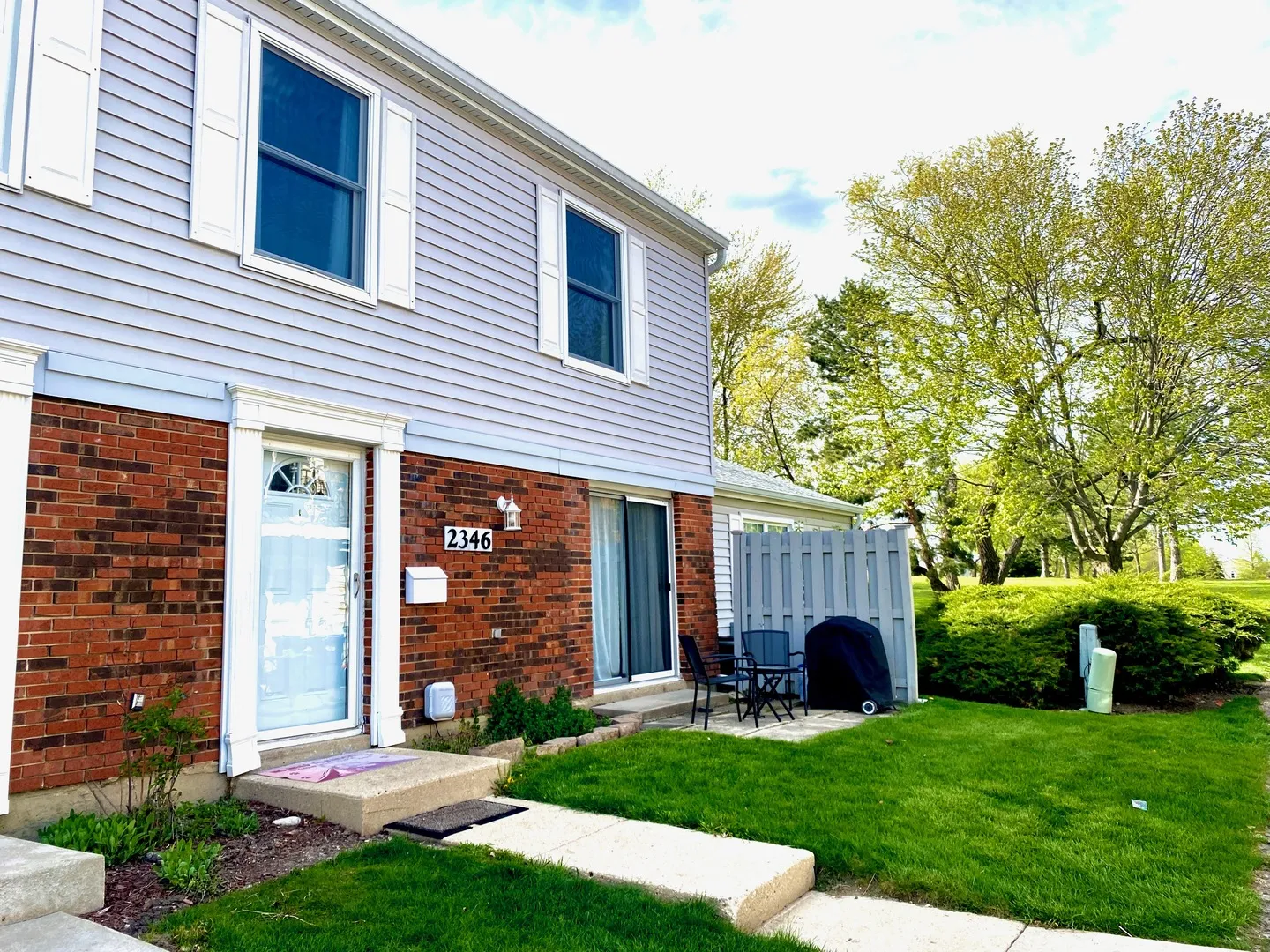 2346 Old Kings Ct, ,  60194, USA 60194-Schaumburg-IL