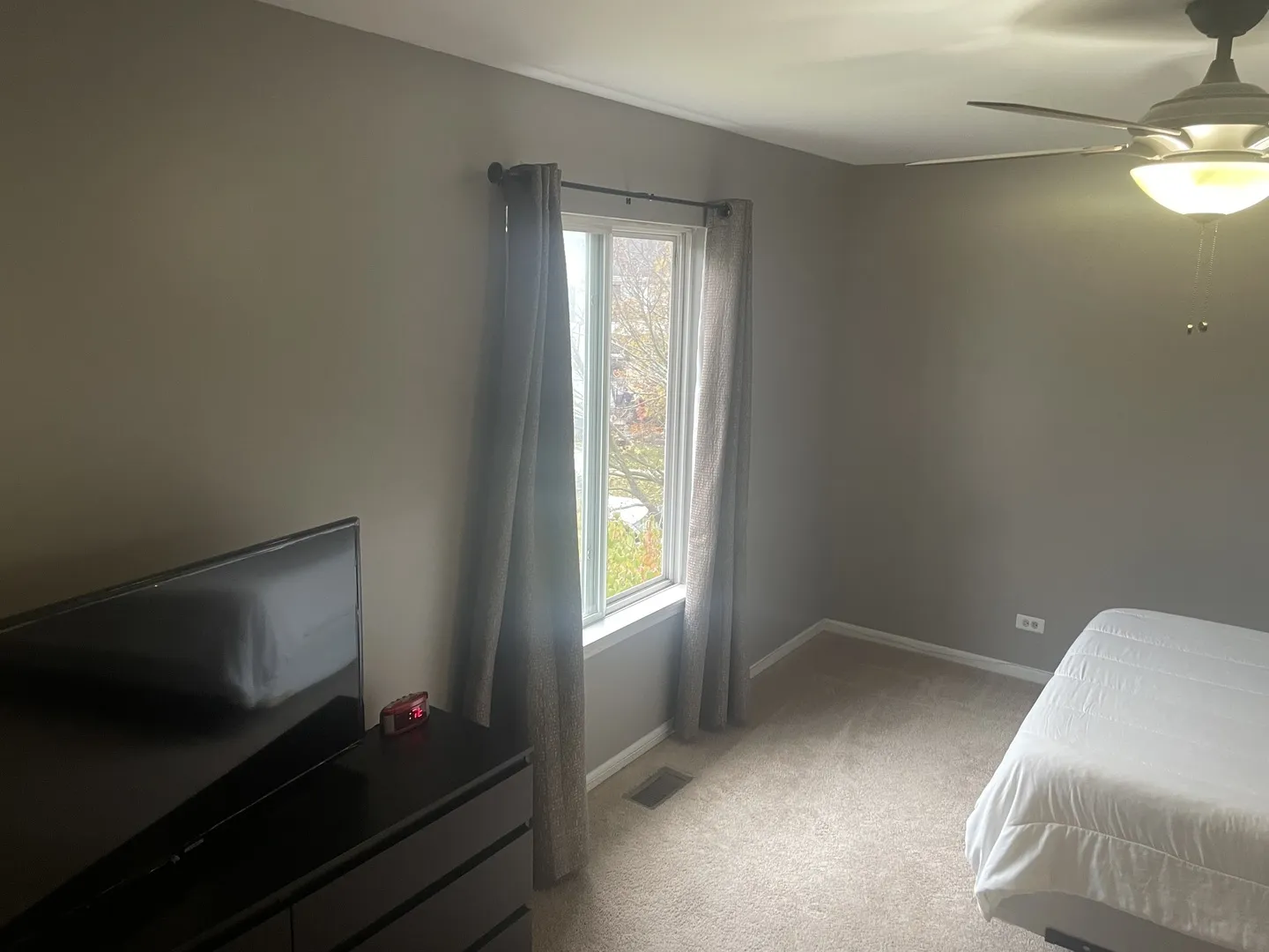 1235 S Whispering Hills Dr, , 60540, USA 60540-Naperville-IL
