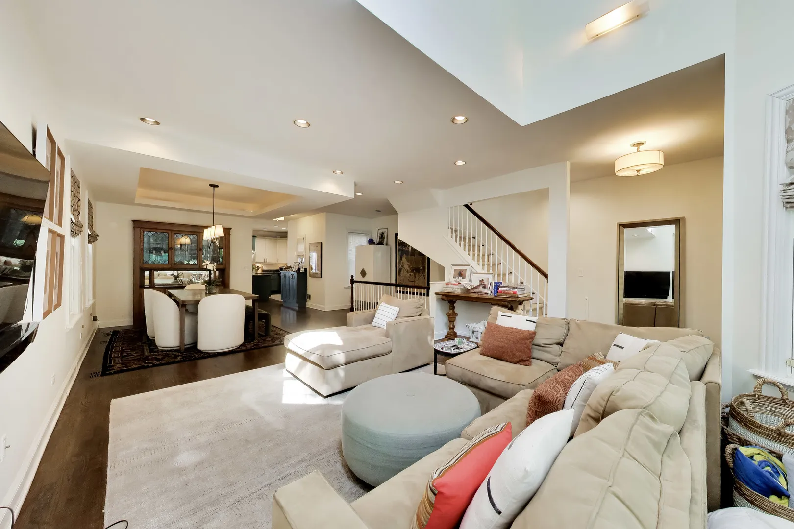 3104 N Southport Ave, , 60657, USA 60657-Chicago-IL