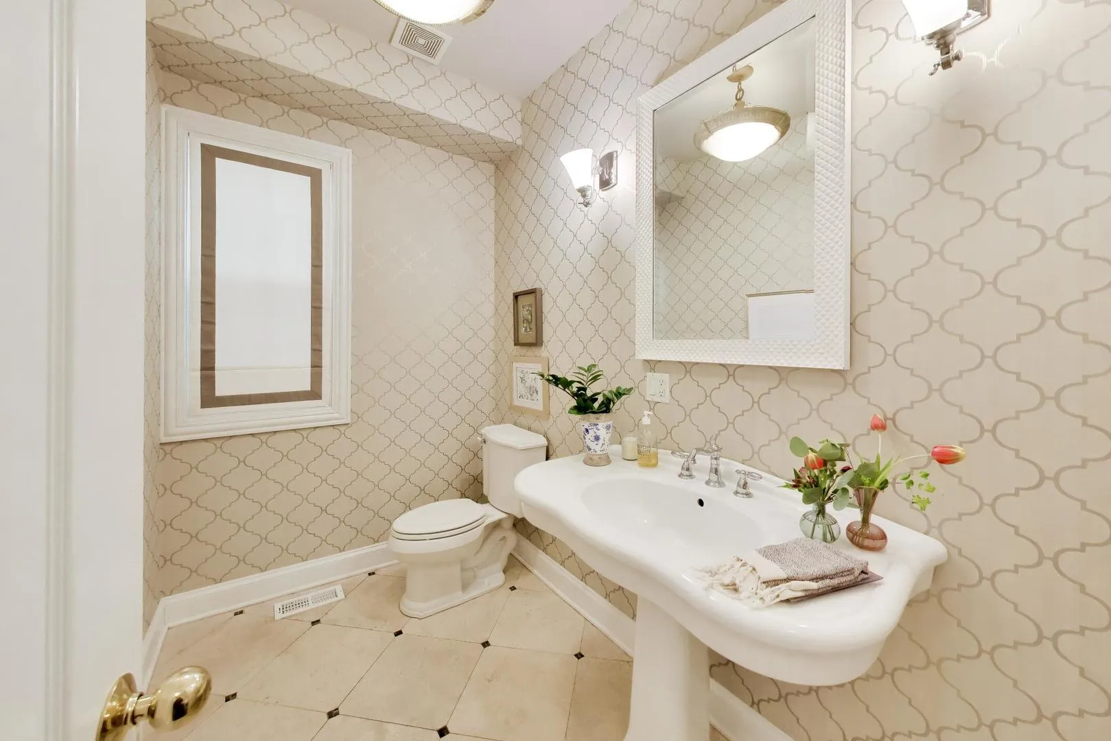 3104 N Southport Ave, , 60657, USA 60657-Chicago-IL