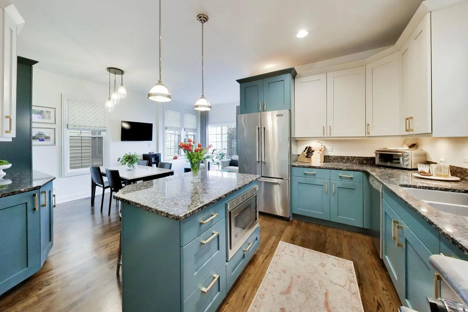 3104 N Southport Ave, , 60657, USA 60657-Chicago-IL