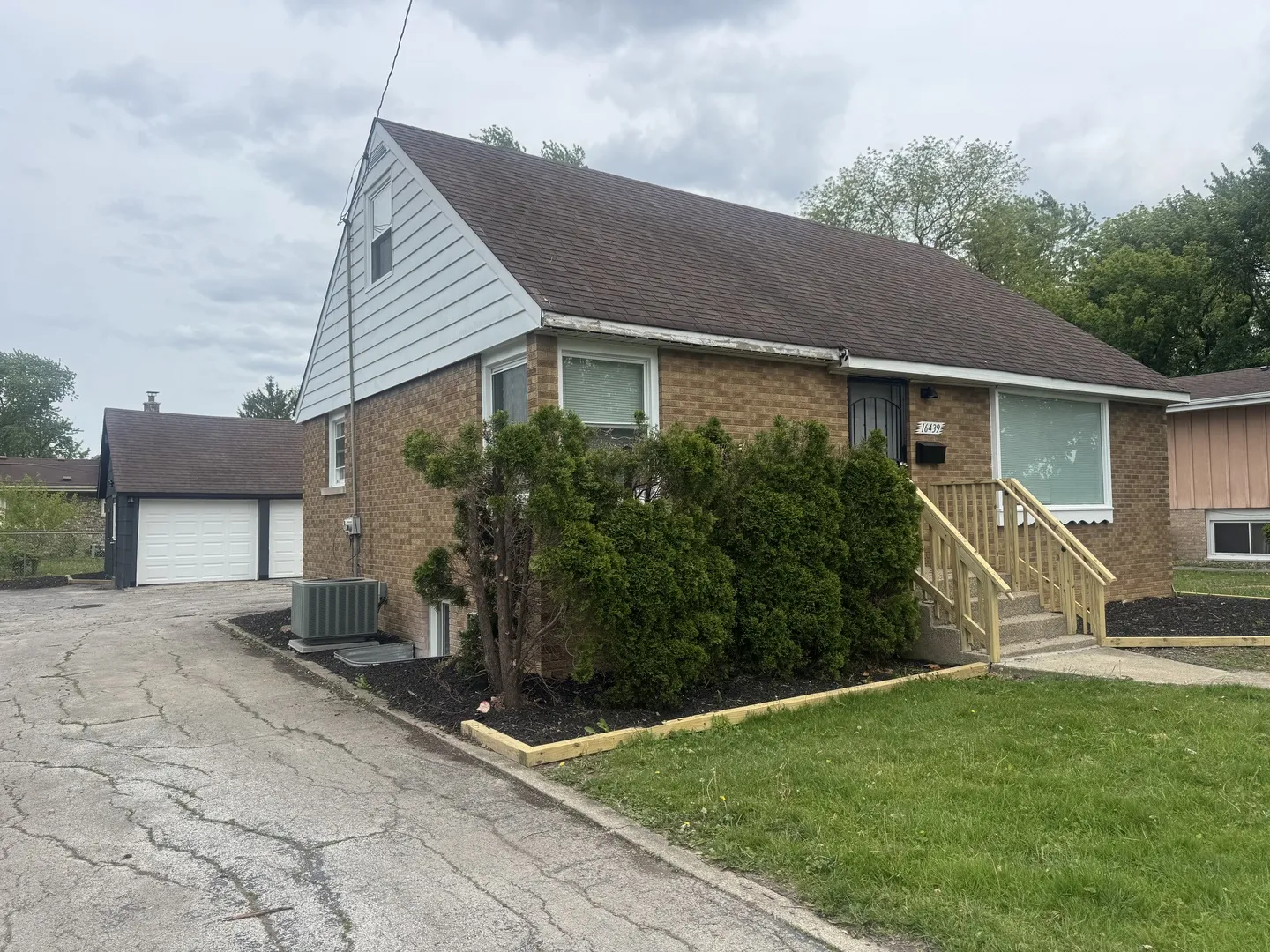 16439 Cottage Grove Ave, ,  60473, USA 60473-South Holland-IL