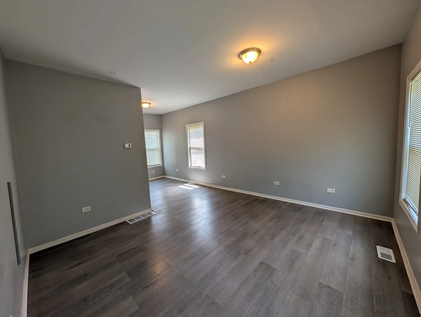 9035 S Exchange Ave, , 60617, USA 60617-Chicago-IL