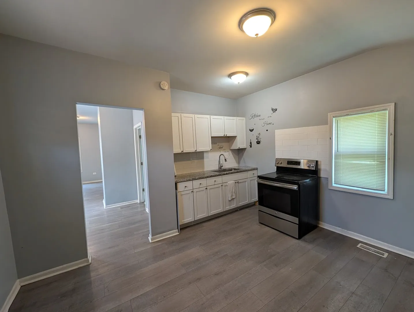 9035 S Exchange Ave, , 60617, USA 60617-Chicago-IL
