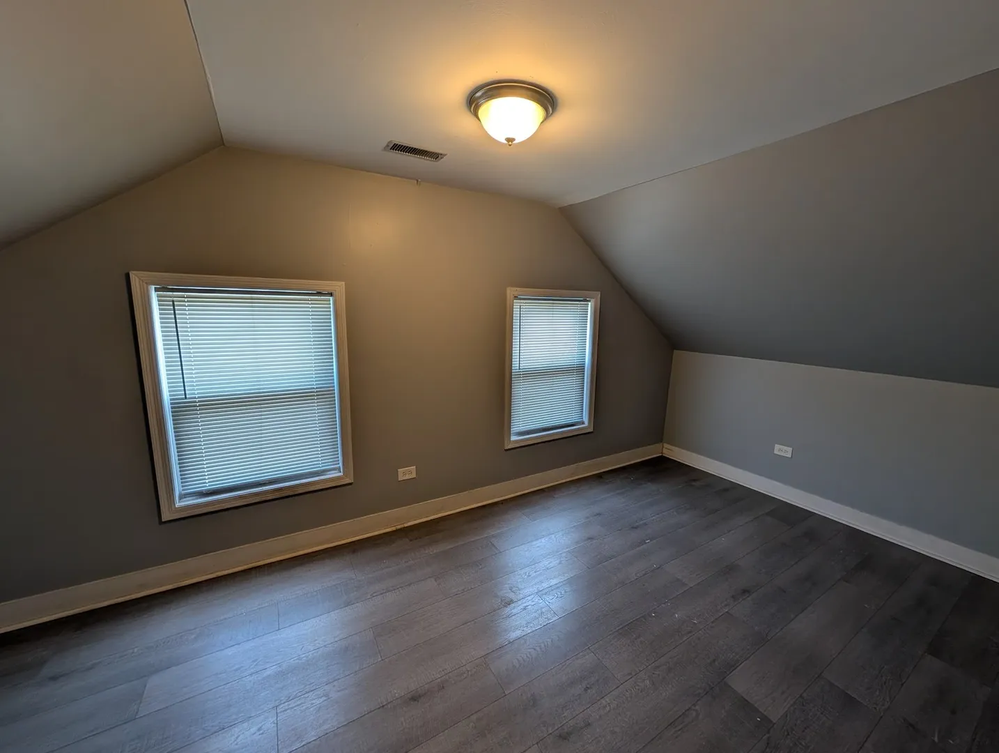 9035 S Exchange Ave, , 60617, USA 60617-Chicago-IL