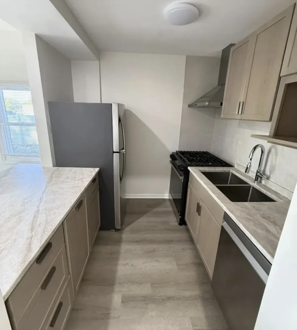 9s115 Rte 59, ,  60564, USA 60564-Naperville-IL