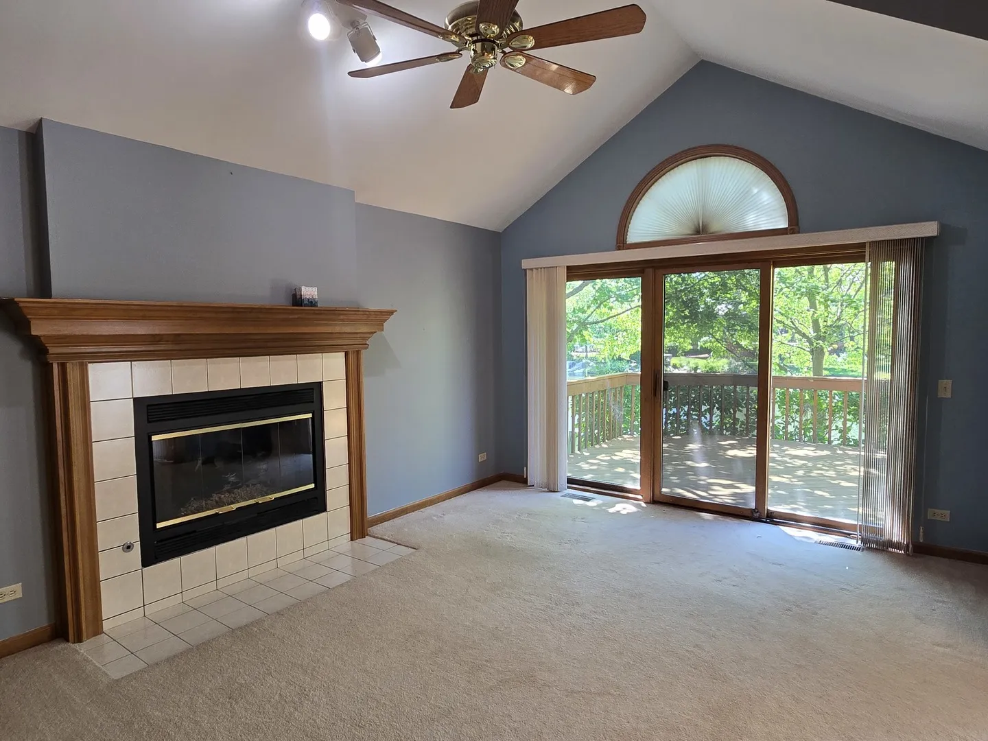 2286 Brookside Ln, ,  60502, USA 60502-Aurora-IL