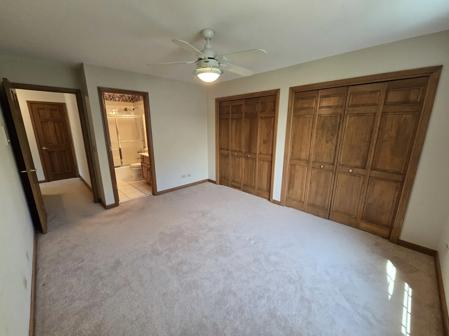 2286 Brookside Ln, ,  60502, USA 60502-Aurora-IL