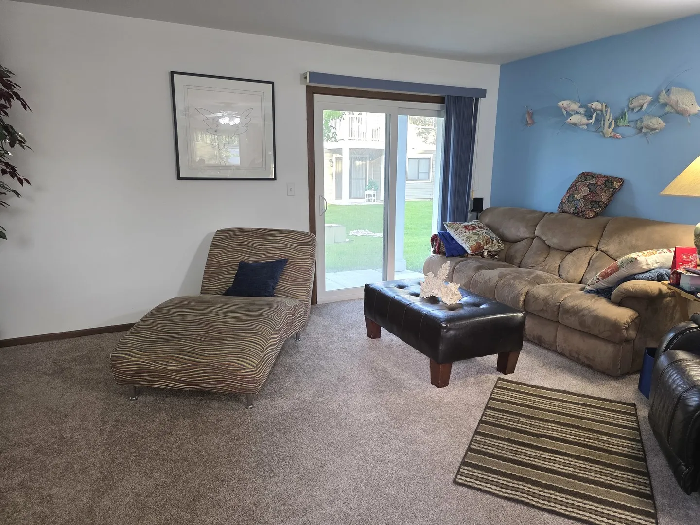951 Glouchester Cir, ,  60193, USA 60193-Schaumburg-IL