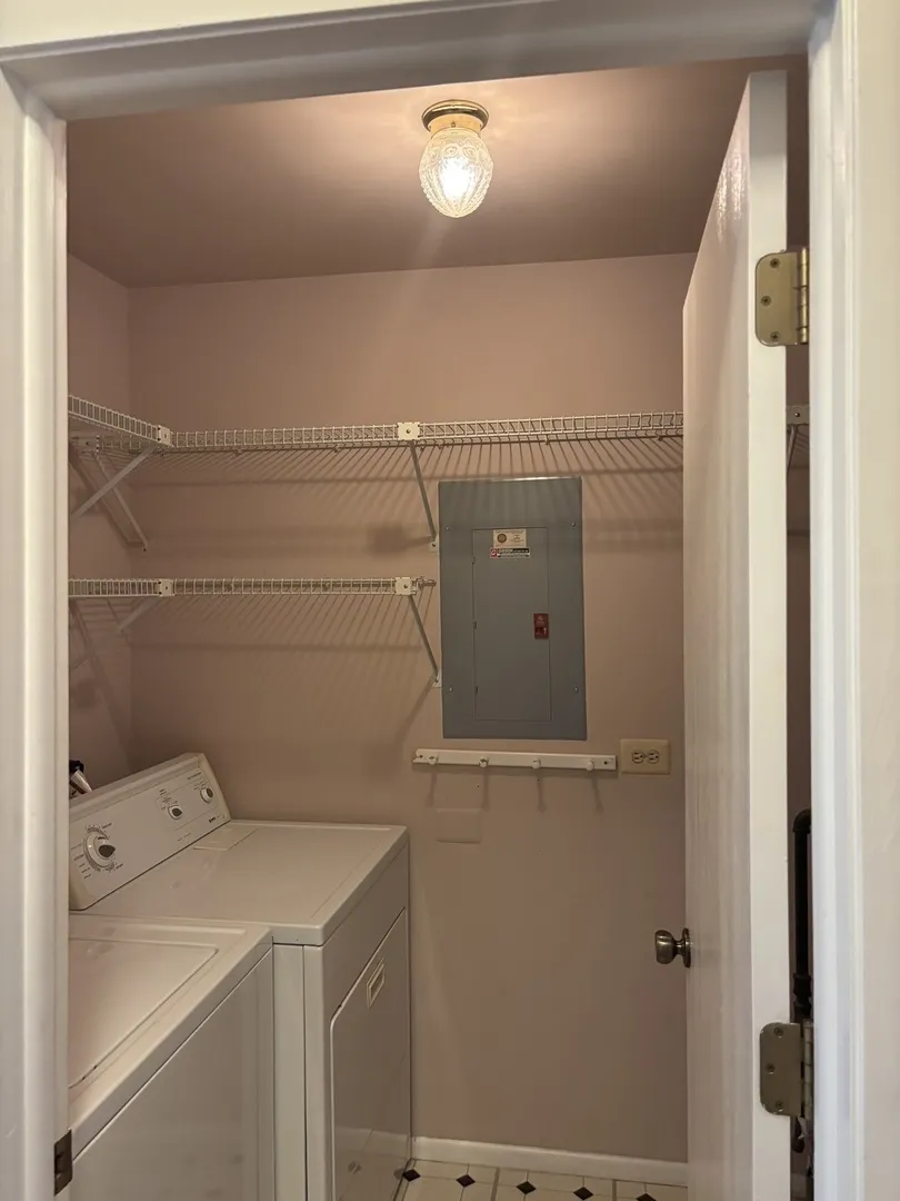 200 Dublin Ln, ,  60194, USA 60194-Schaumburg-IL