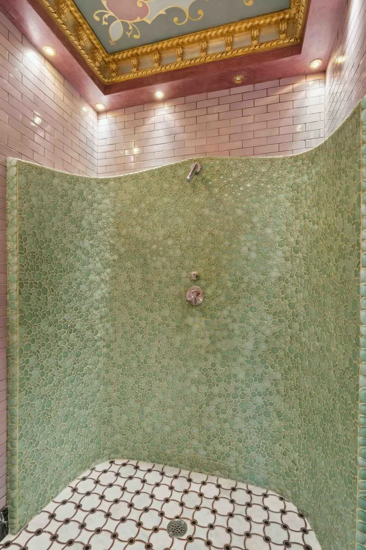 1355 N Astor St, ,  60610, USA 60610-Chicago-IL
