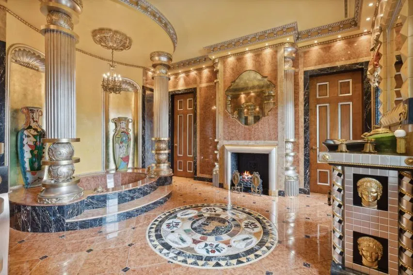 1355 N Astor St, ,  60610, USA 60610-Chicago-IL