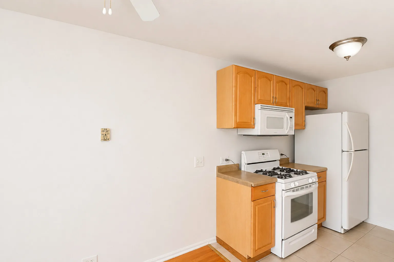 707 Sunfish Point, , 60194, USA 60194-Schaumburg-IL