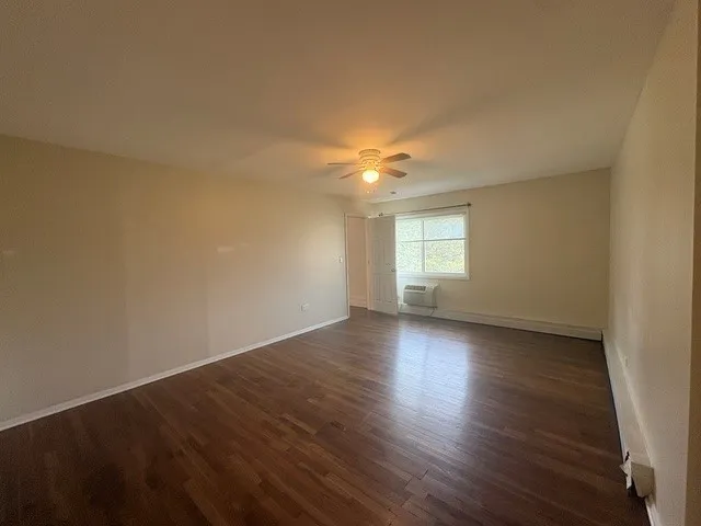 8928 Steven Dr, , 60016, USA 60016-Des Plaines-IL
