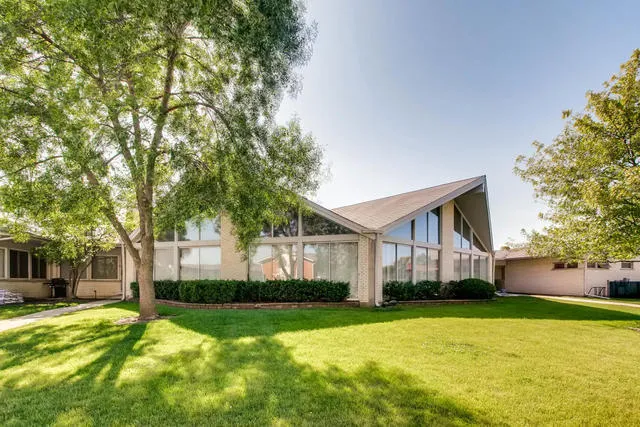 8928 Steven Dr, , 60016, USA 60016-Des Plaines-IL