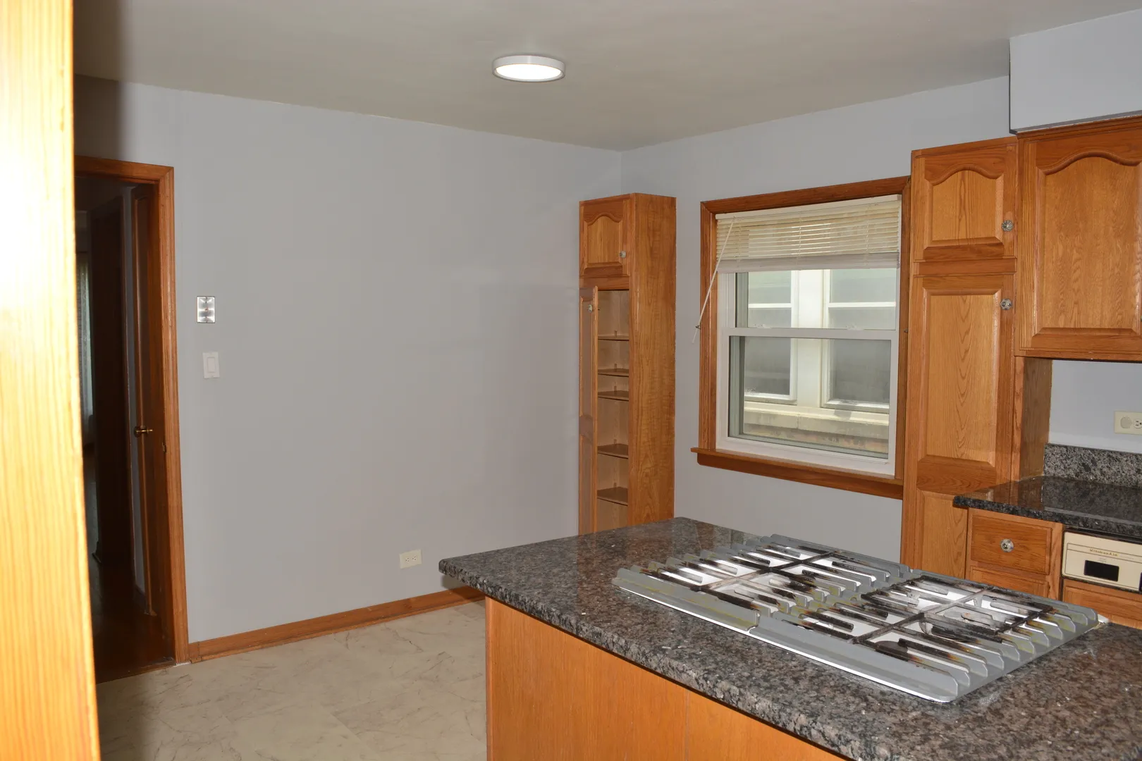 5929 W 64th St, , 60638, USA 60638-Chicago-IL