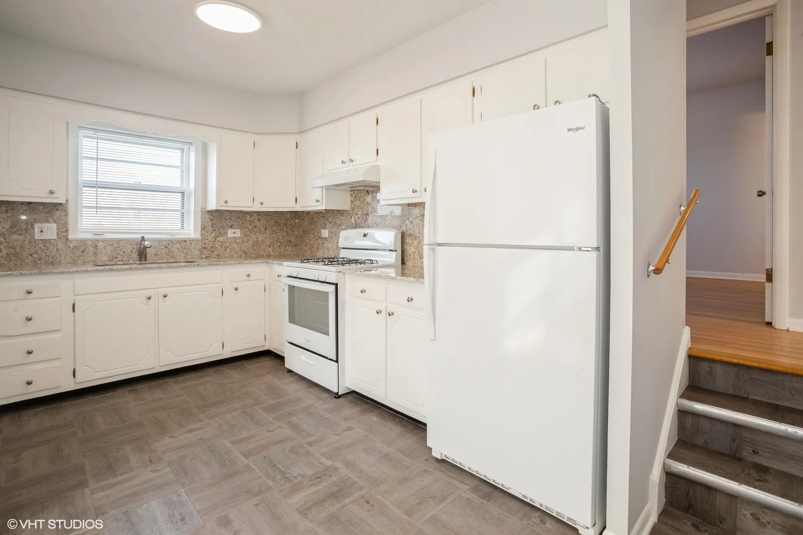 1022 Arnold Ct, , 60016, USA 60016-Des Plaines-IL