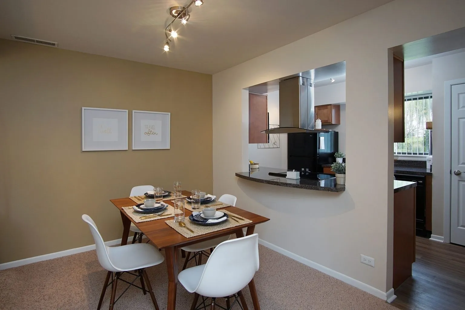 1531 Westminster Dr, ,  60563, USA 60563-Naperville-IL