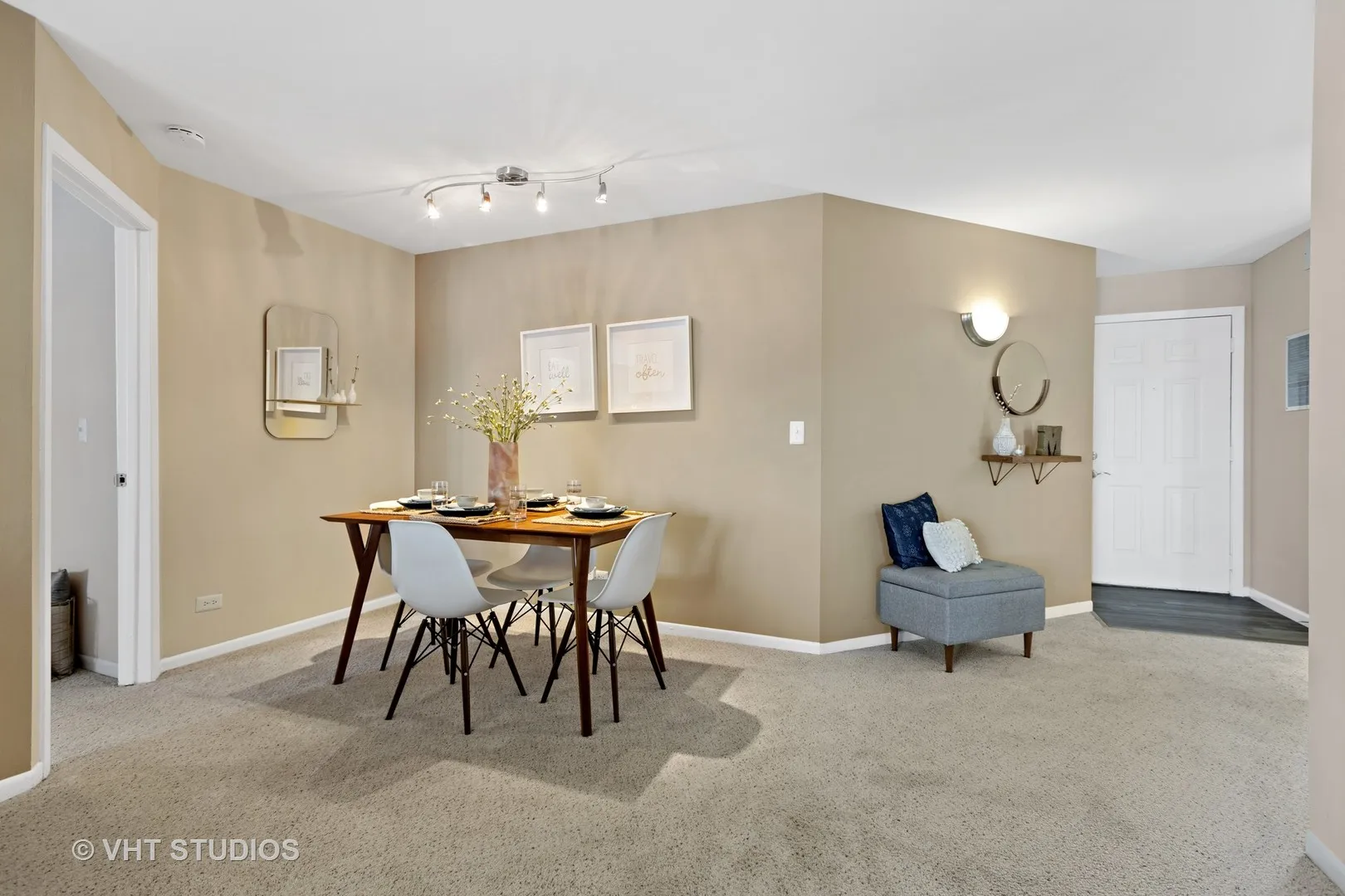 1531 Westminster Dr, ,  60563, USA 60563-Naperville-IL