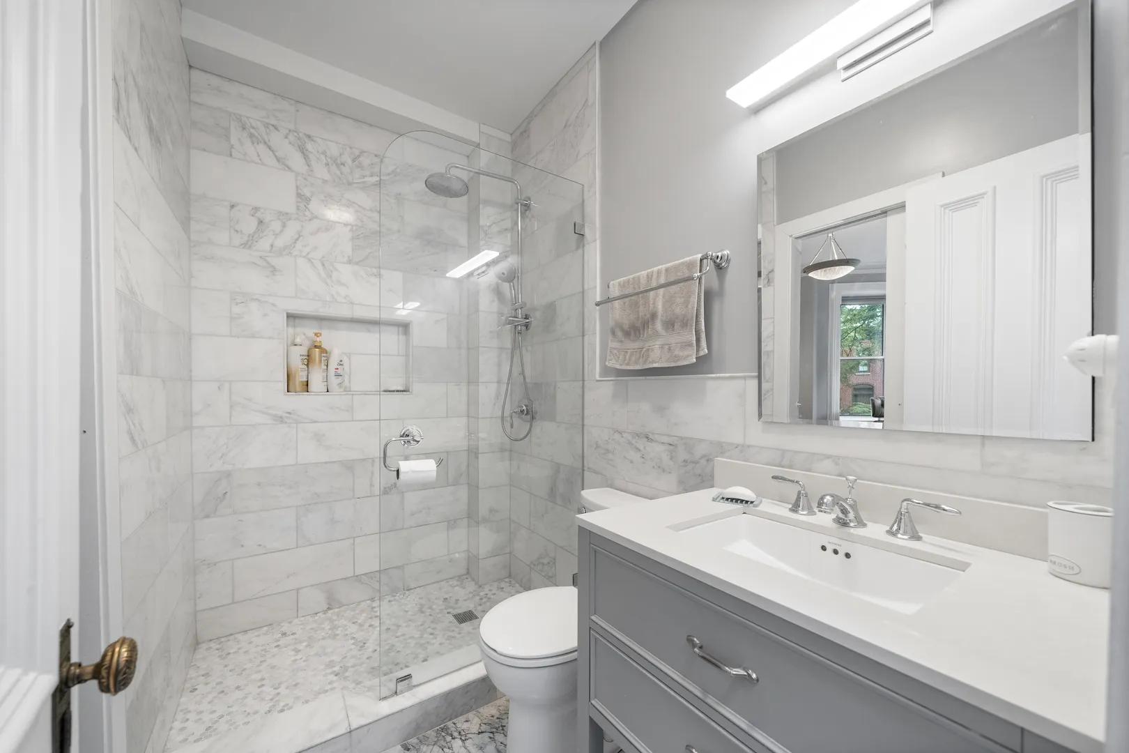 2110 N Dayton St, ,  60614, USA 60614-Chicago-IL