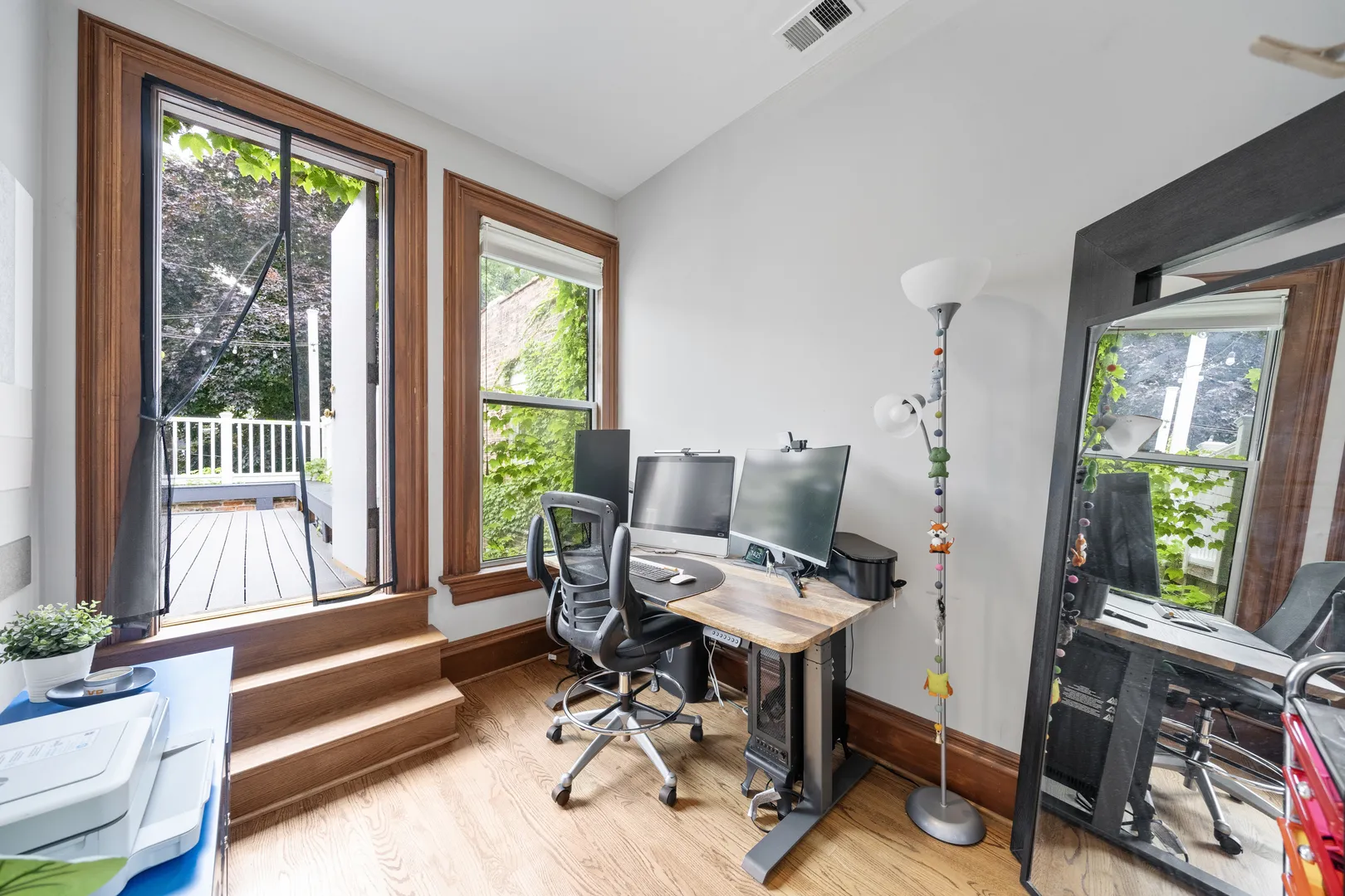 2110 N Dayton St, ,  60614, USA 60614-Chicago-IL