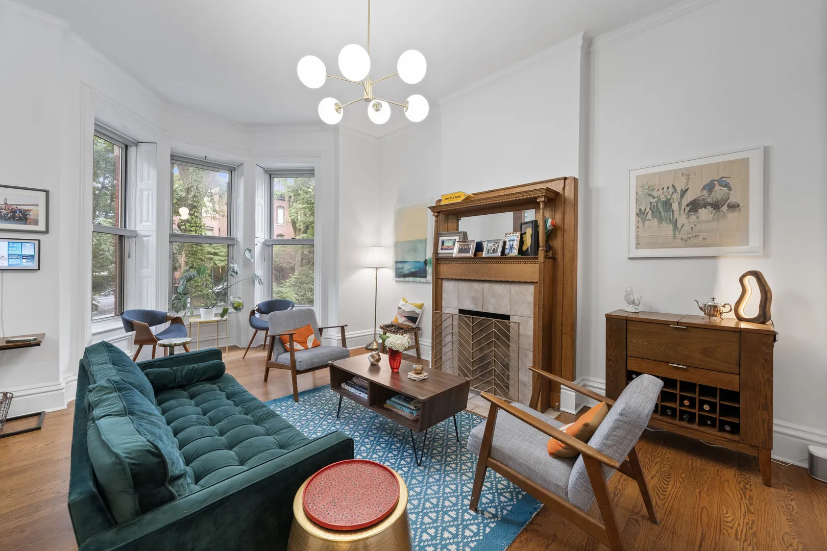 2110 N Dayton St, ,  60614, USA 60614-Chicago-IL